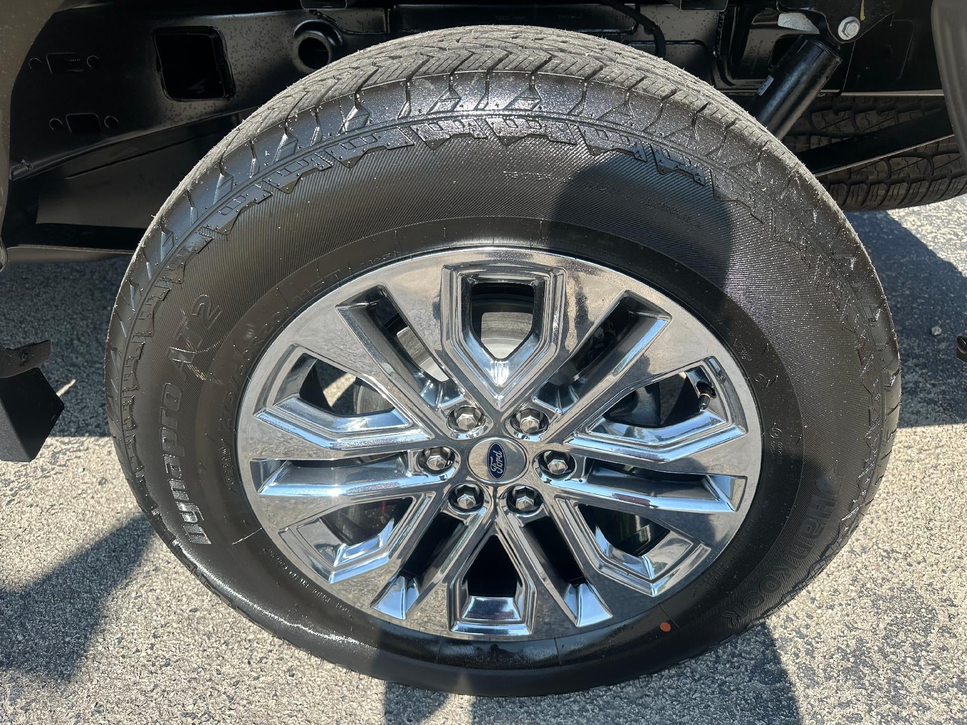 2026 Ford F-150 LARIAT 4WD SuperCrew 5.5' Box
