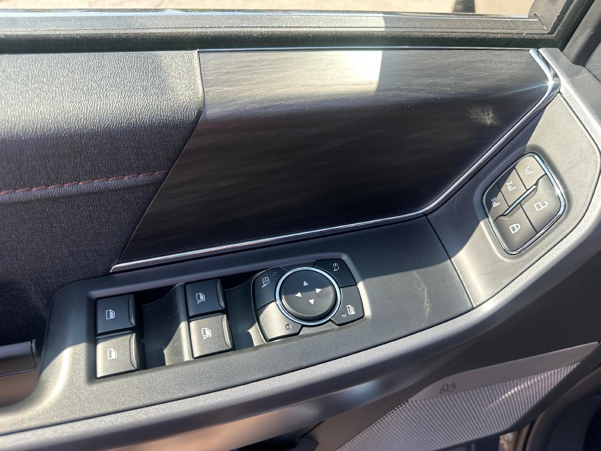 2026 Ford F-150 LARIAT 4WD SuperCrew 5.5' Box