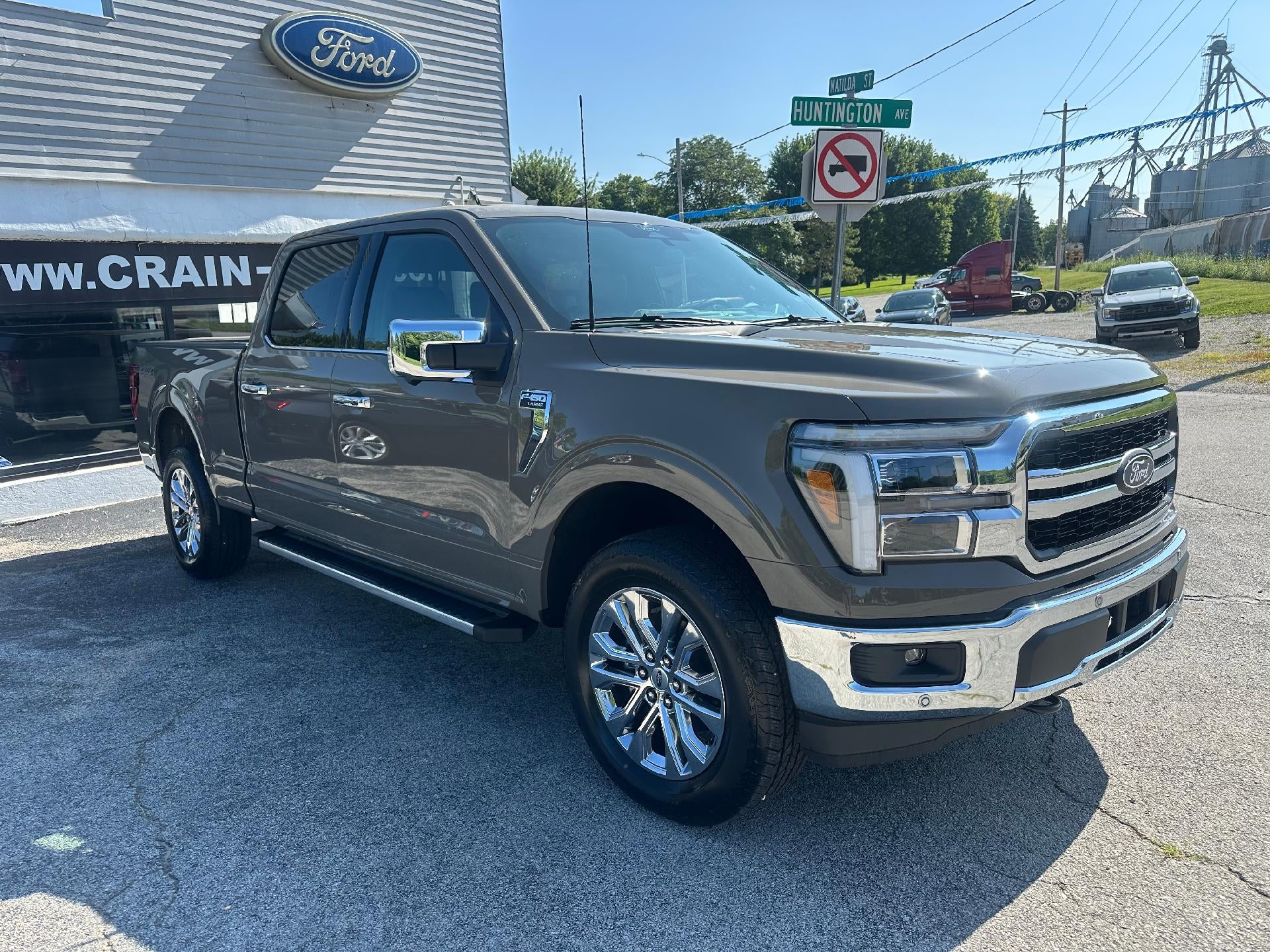 2026 Ford F-150 LARIAT 4WD SuperCrew 5.5' Box