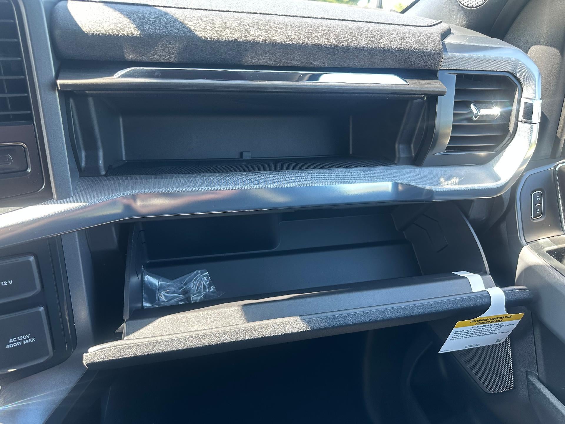 2026 Ford F-150 LARIAT 4WD SuperCrew 5.5' Box