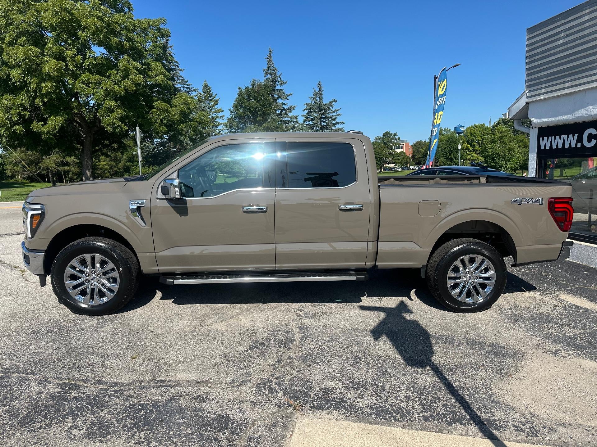 2026 Ford F-150 LARIAT 4WD SuperCrew 5.5' Box