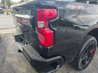 2022 Chevrolet Silverado 1500 LTD Crew Cab Short Box 4-Wheel Drive RST