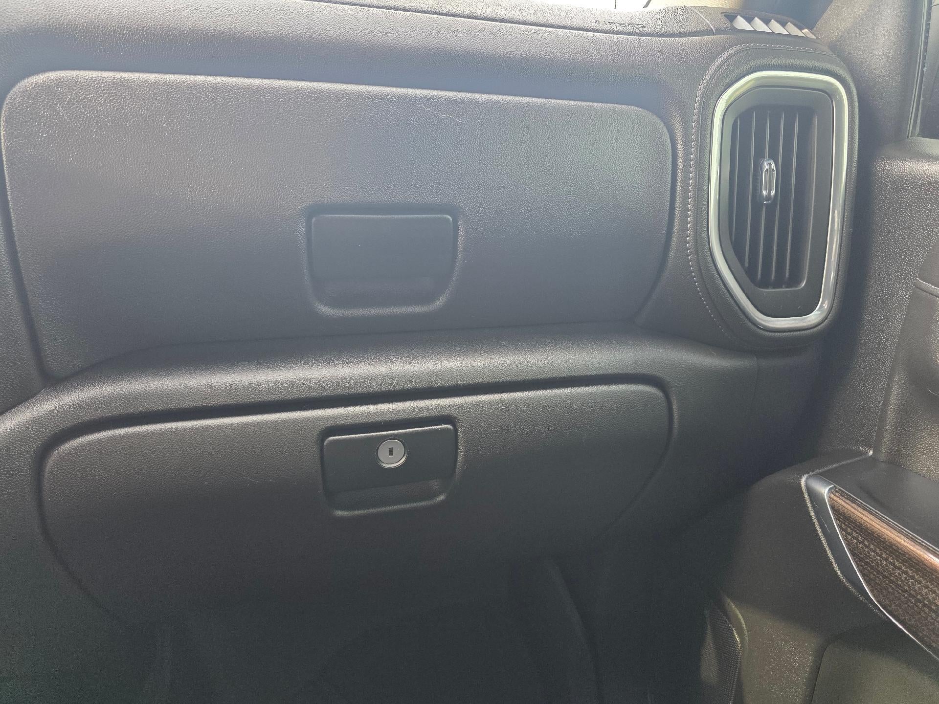 2022 Chevrolet Silverado 1500 LTD Crew Cab Short Box 4-Wheel Drive RST