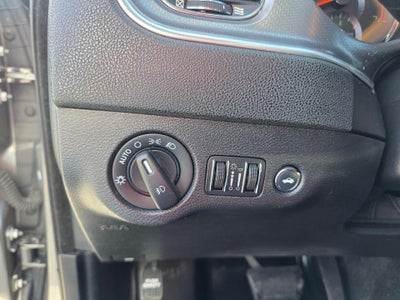 2011 Dodge Charger 4dr Sdn RT Max RWD