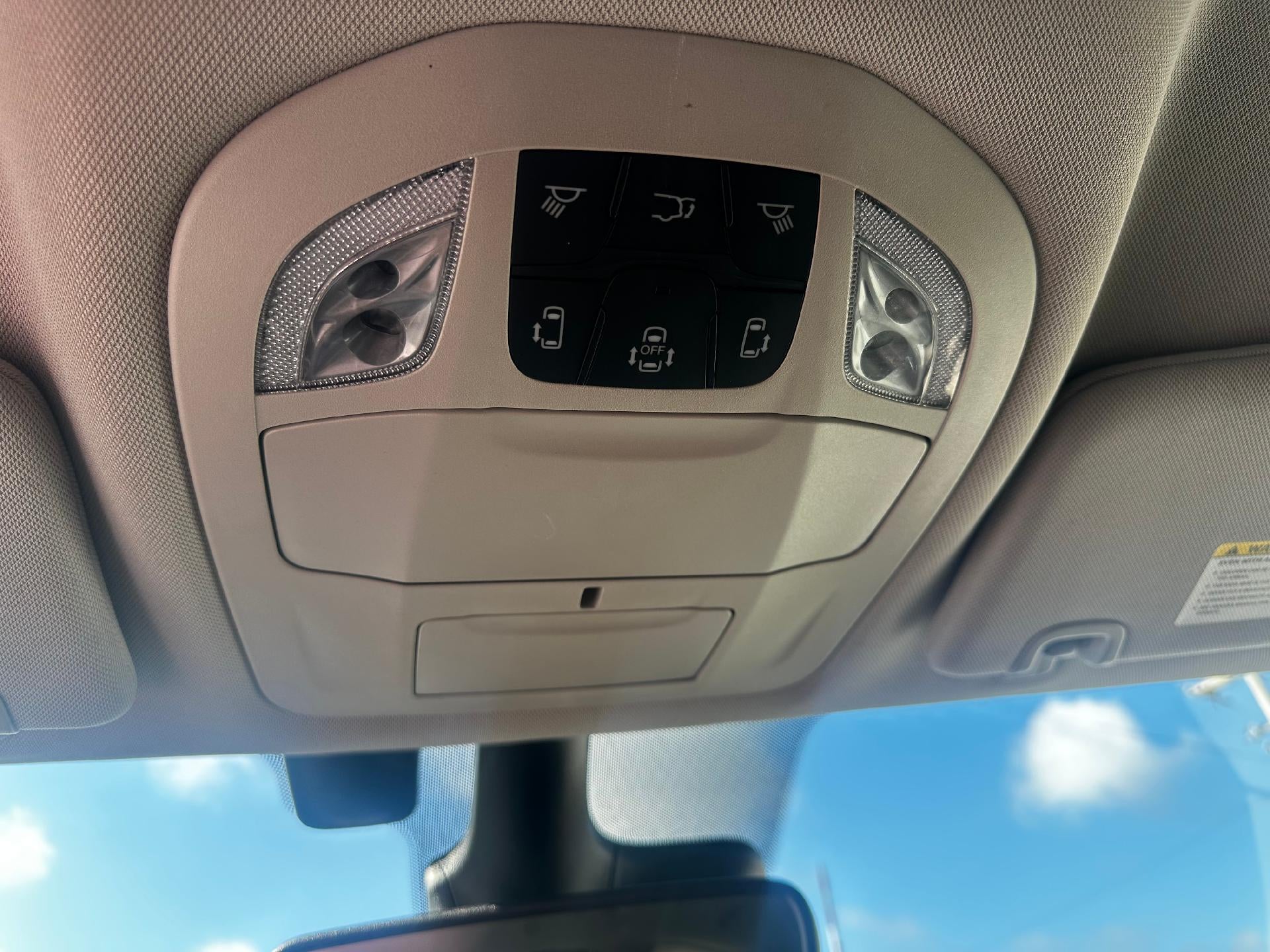 2022 Chrysler Pacifica Touring L FWD