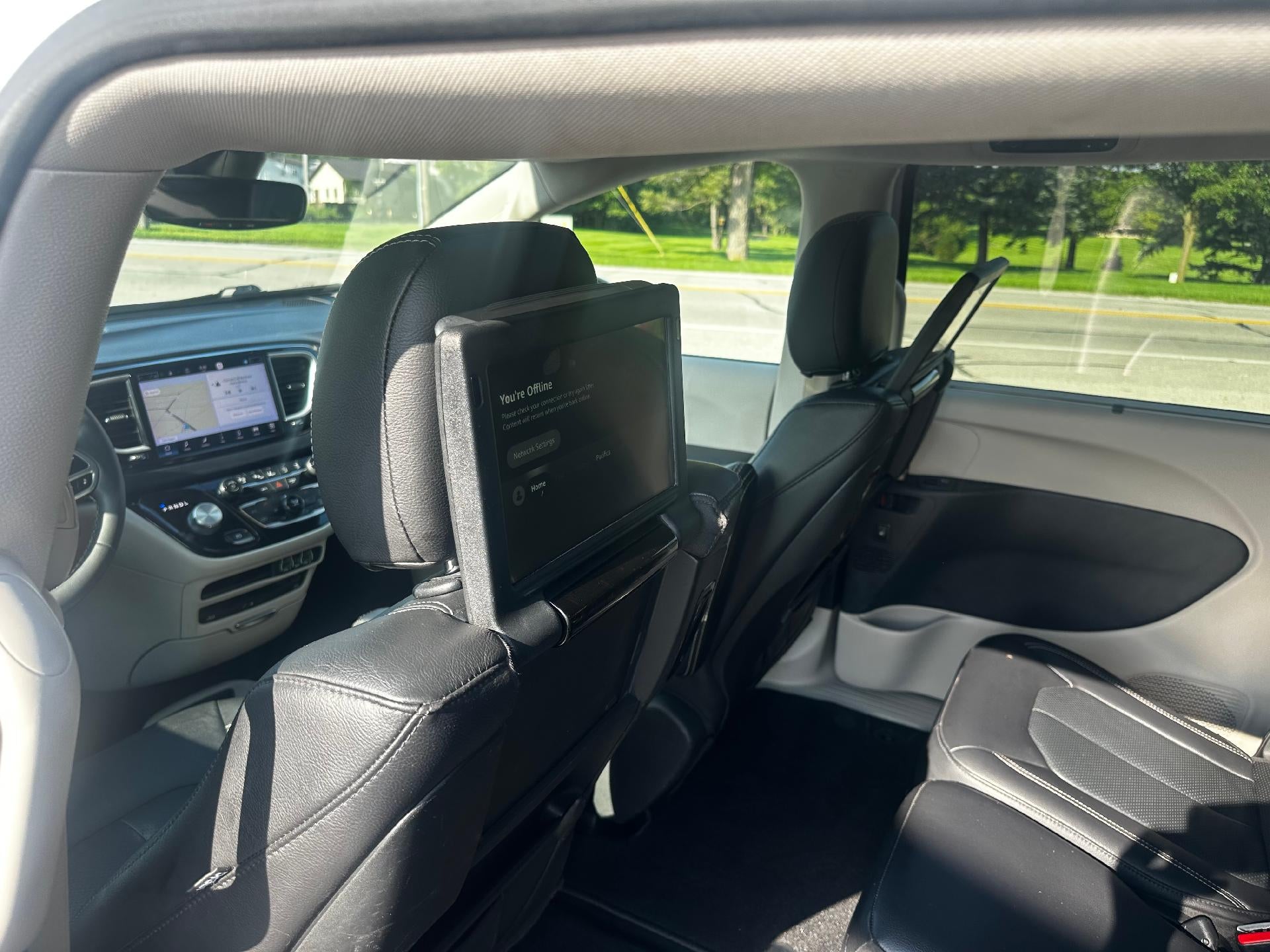 2022 Chrysler Pacifica Touring L FWD