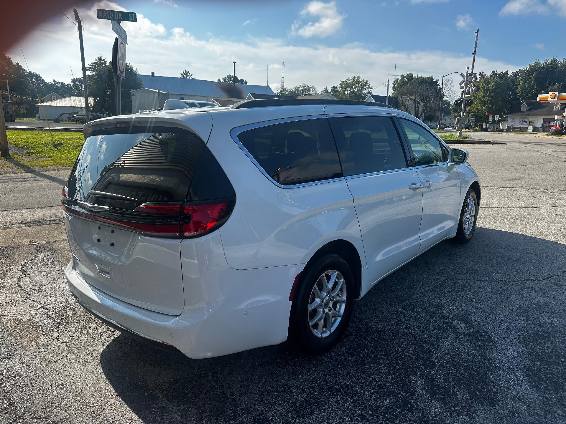2022 Chrysler Pacifica Touring L FWD
