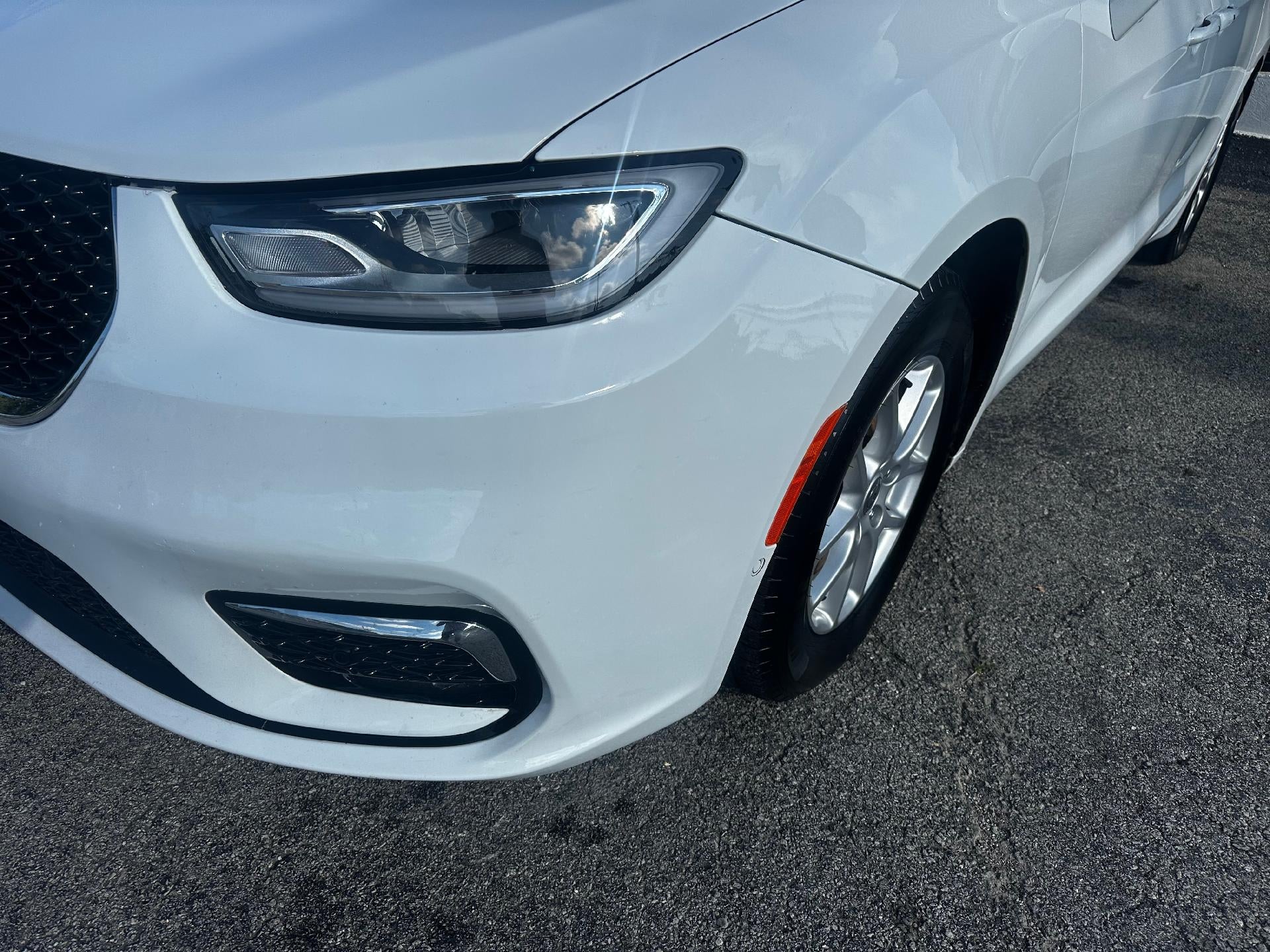 2022 Chrysler Pacifica Touring L FWD