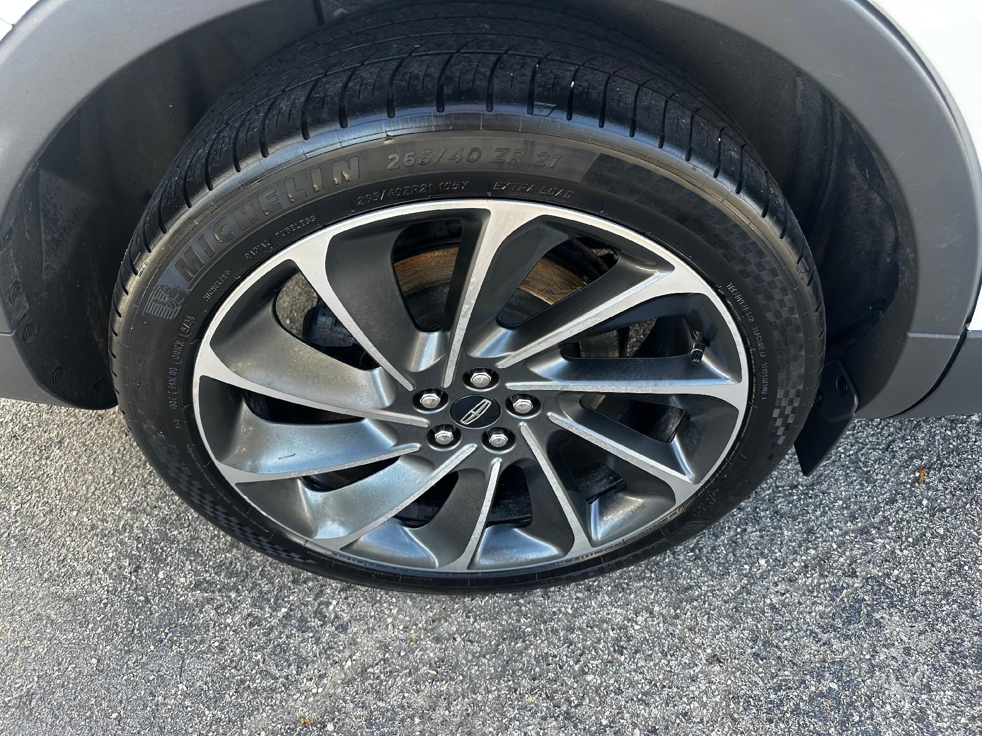 2020 Lincoln Nautilus Reserve AWD