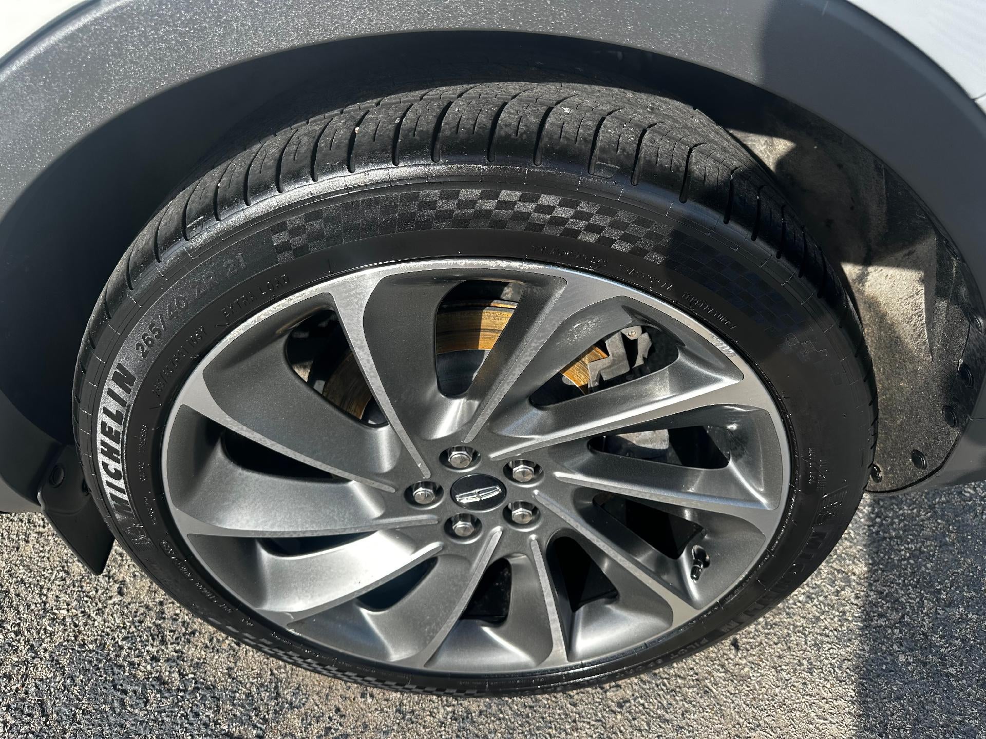 2020 Lincoln Nautilus Reserve AWD